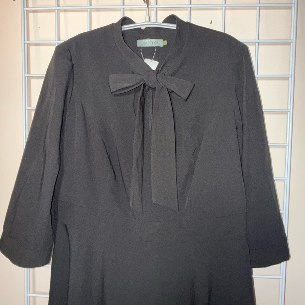 Olive Grey brand Elegant Black Dress - Picture 2 of 8